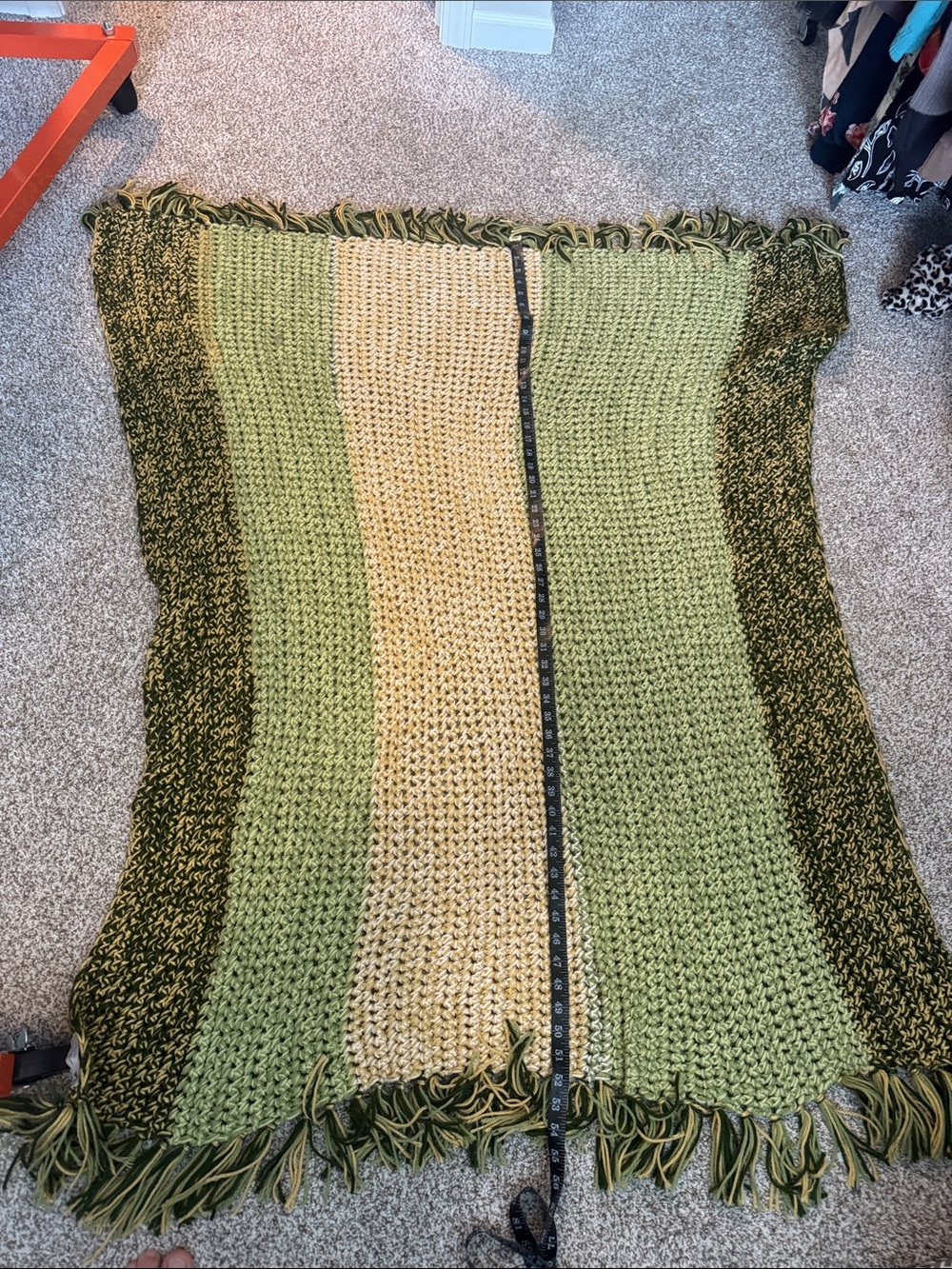 Fringed Knit Open-Front Women's Sweater in Green and Cream